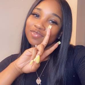 Meet your Posher, Shabria